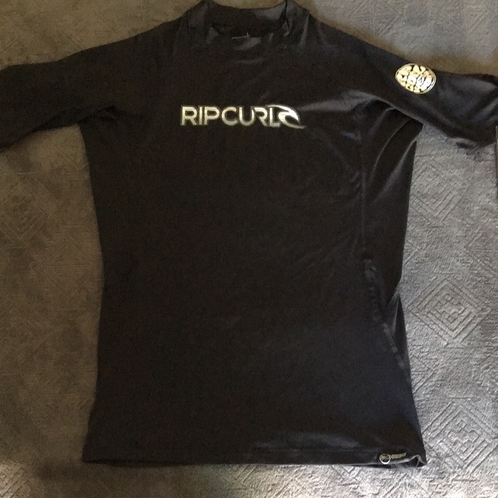 Rip Curl Black Rash Guard